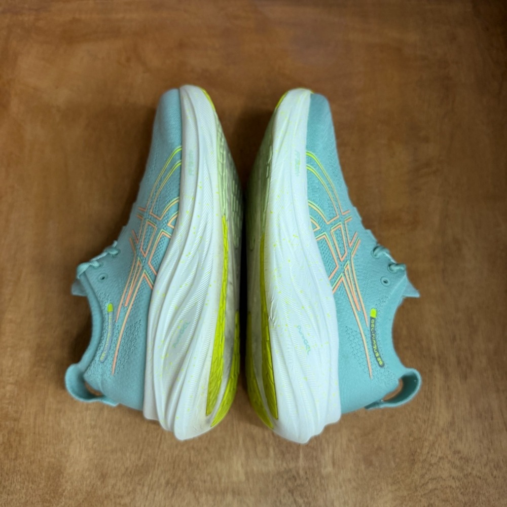 ASICS GEL-Nimbus 26 Running Shoes Womens Size 9 Light Celadon Sneaker 1012B601 - Picture 5 of 16